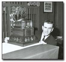 Dave Keon wins the Conn Smythe Trophy 